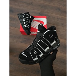 Uptempo negra logo blanco