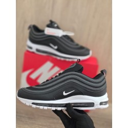 Air max 97 negra suela blanca