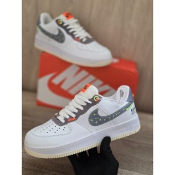 Force blanca logo gris 1081