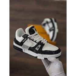 Lv trainer blanca negra