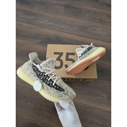 Yeezy boost x dior blanca