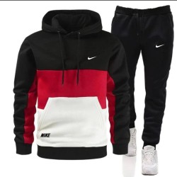 Chandals nike 3 colores...