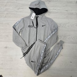 Chandals nike gris logos...