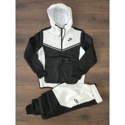 Chandals nike tech new...