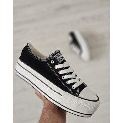 Convers Triple Negra Tela...
